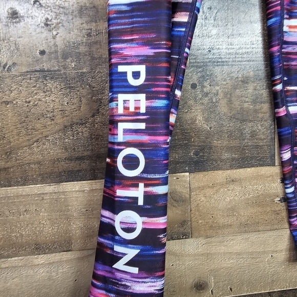 New Peloton Women's Printed High Waist Legging M - Picture 4 of 8